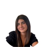 Ema Pariente Email