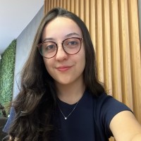 Mestres da Web Employee Larissa Lima's profile photo