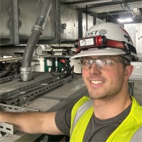 DST America Employee Taylor Pieretti's profile photo