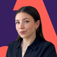 Nicole Kolomyzev Email & Phone Number