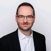 Andreas Menge Email