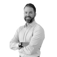 Bank Independent Employee Justin Low's profile photo