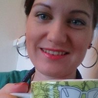 Linda van Dijk Email
