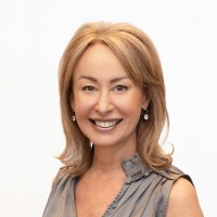 Auction Packages Employee Julie Weaver's profile photo