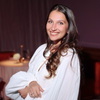 Seaside Collection Employee Elina Adiyan's profile photo
