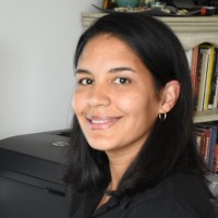 Reina Olivera Email