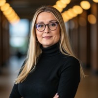 Dunja Vujovic Email