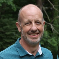 none Employee Alan Robins's profile photo