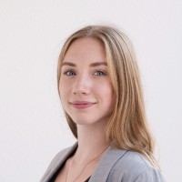Leoni Rothmund Email