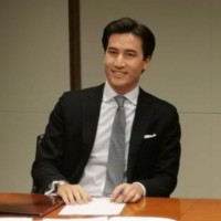 KKR Employee Julian Barratt-Due's profile photo