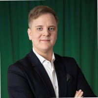 Johan Wikström Email