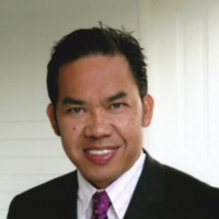 Winston Manimtim Email & Phone Number