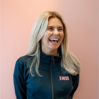 Jenny Efverström Email