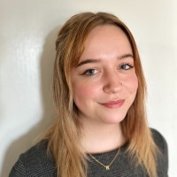 Robyn Day Email & Phone Number