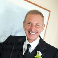 OOFOS Employee Lou Panaccione's profile photo