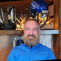 Longhorn Steakhouse Employee Michael Weiser's profile photo