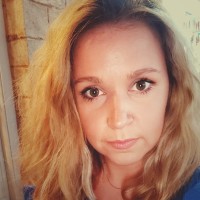 Alexandra Pappa Email