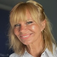 Tara Holland Email & Phone Number