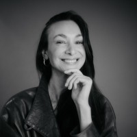 Victoria Ebert Email