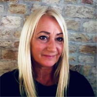Searches UK Employee Debbie Sheard's profile photo