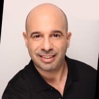 Sagi Siani Email