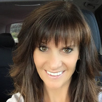 Sumo Medical Staffing Employee Sandee McNaughton's profile photo