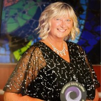 Helen Leigh Email