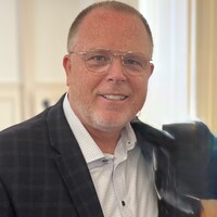 Click Capital Markets Employee Andrew Schmidt's profile photo