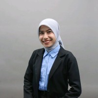 Ananda Putri Email
