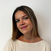 Emma Gébusson Email