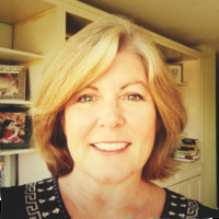burton studio Employee Darcy Lyons's profile photo