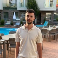 HazelHeartwood Employee Octavian Zarzu's profile photo