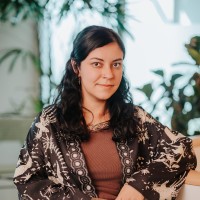 Gabriela Arruda Email & Phone Number