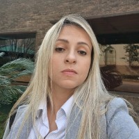 Laís Politchuk São Felix Email