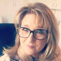 21st Century Oncology Employee Tami Pogue's profile photo