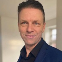 Jonas Quist Email & Phone Number