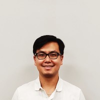 Quynh Truong Email