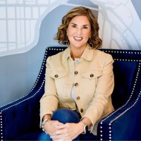 Agile Group Realty Employee Christine Cassidy's profile photo