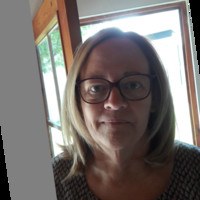 Karina van Den Eynden Email