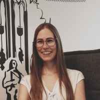 Zsófia Biró Email