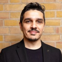 Murat Şahin Email