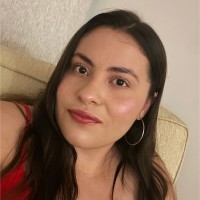 Gabrielly Amador Email
