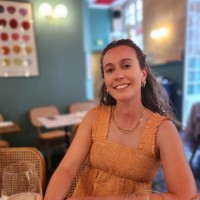 Starling Bank Employee Emily Chamberlain's profile photo