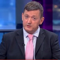 Email e telefono di James Farrar