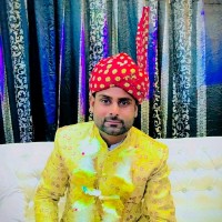 Vicky Employee Vicky Malik's profile photo