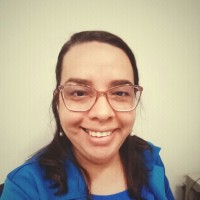 Aline V. Email
