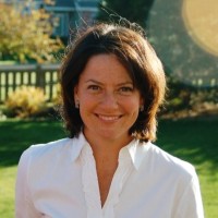 Elizabeth Moerman Email & Phone Number