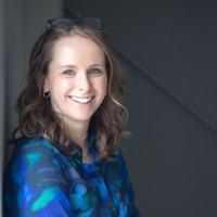 Lansdown Place Wealth Management Ltd. Employee Harriet Compton's profile photo