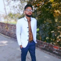 UsedYetNew Employee Akhlaqe Azmi's profile photo
