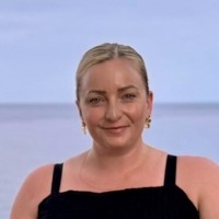 Alexandra Hunt Email